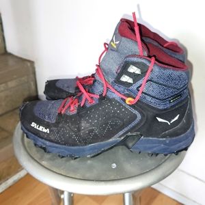 Salewa womens size 8 us waterproof Alpenrose 2 Mid  Gore-Tex Hiking Boots